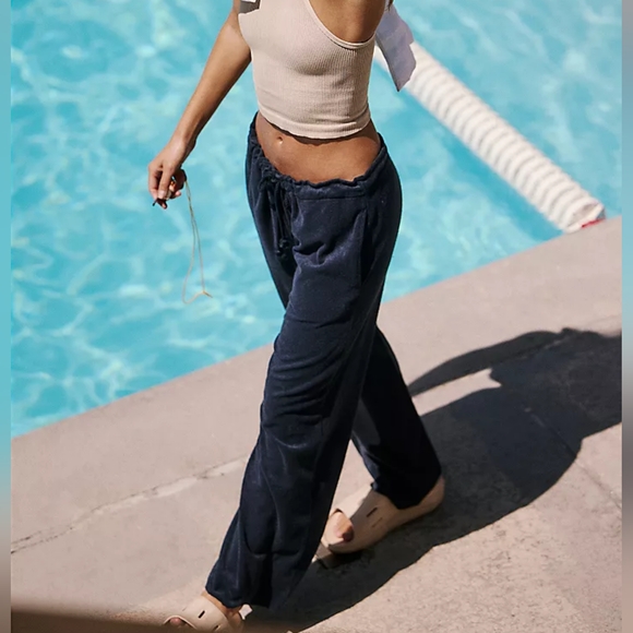 FREE PEOPLE Towel Terry Pants NWT - Picture 2 of 7